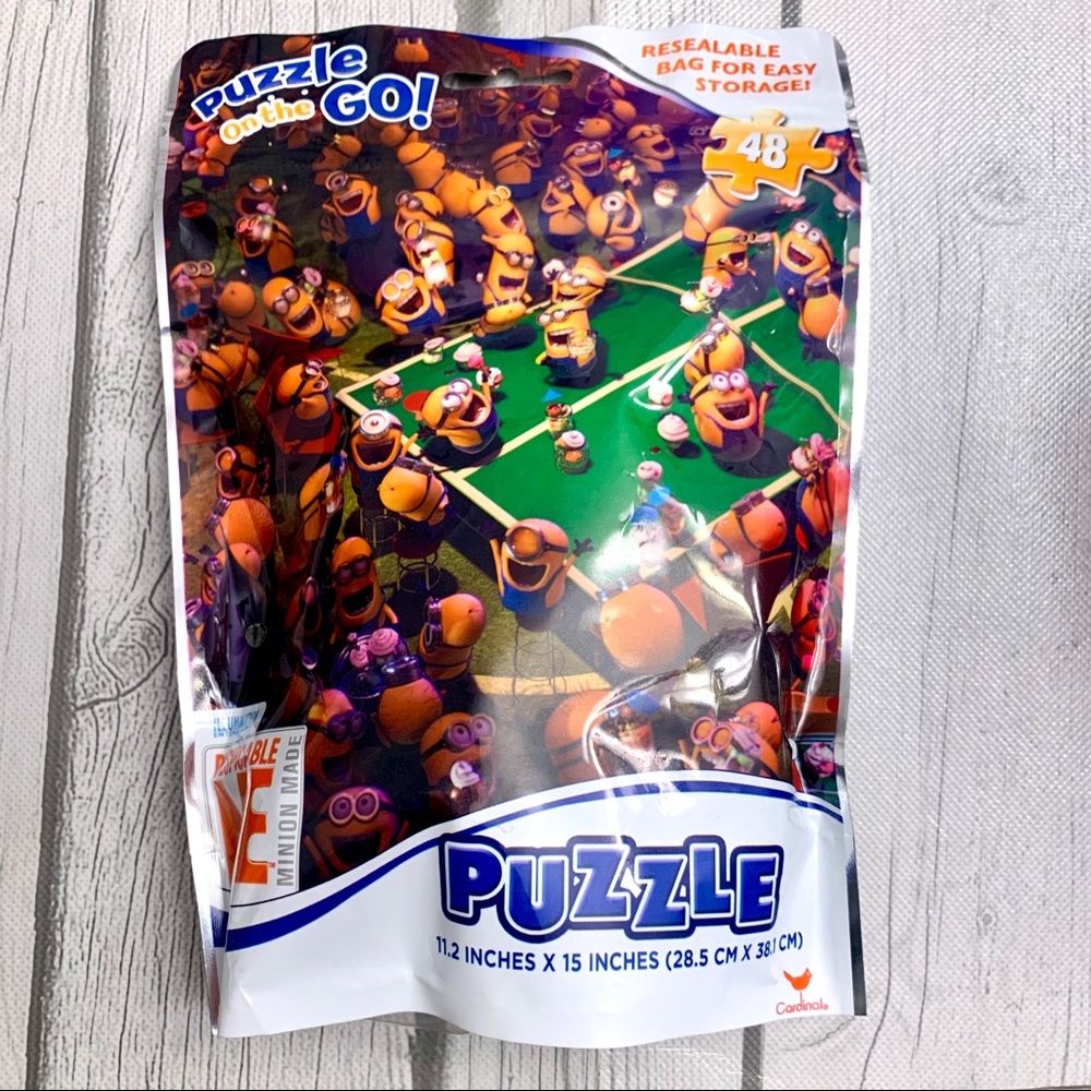🔥2/10 Despicable Me Puzzle on the Go 48 piece NEW